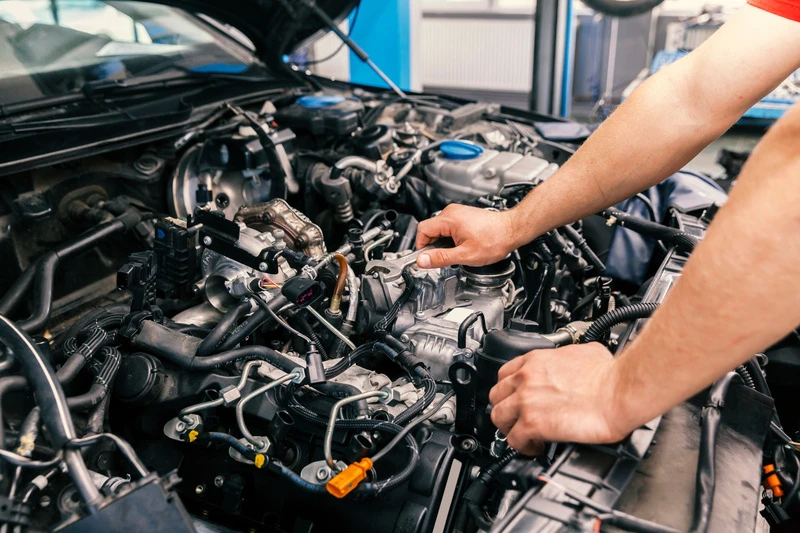 BRUZ SERVICES AUTO -Un bruit suspect ? Demandez un diagnostic mécanique BRUZ SERVICES AUTO